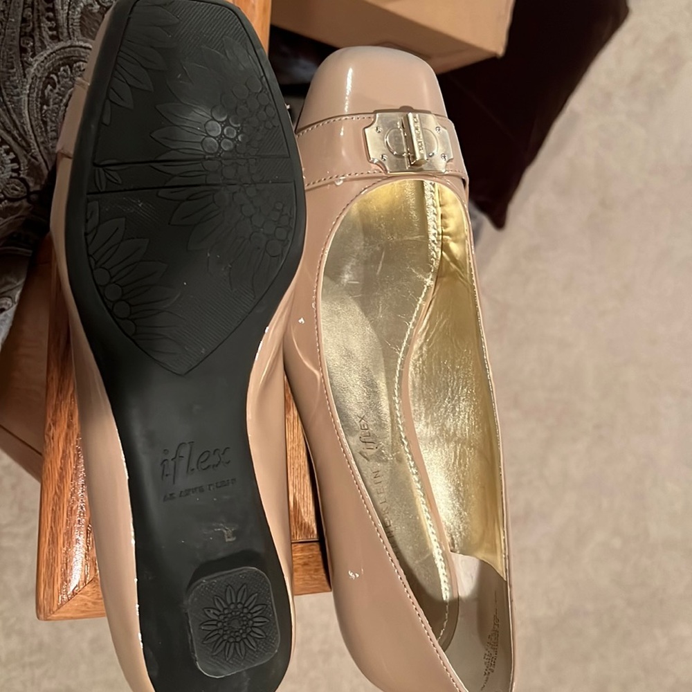 Brand New Anne Klein 9.5m
